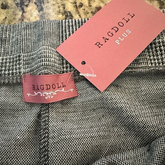 NWT - Women’s Ladies Black Gray MIDI Pencil Straight Skirt- Size 1 XL - Picture 4 of 5